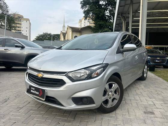 CHEVROLET ONIX 1.4 MPFI LT 8V FLEX 4P AUTOMÁTICO CHEVROLET ONIX 1.4 MPFI LT 8V FLEX 4P AUTOMÁTICO